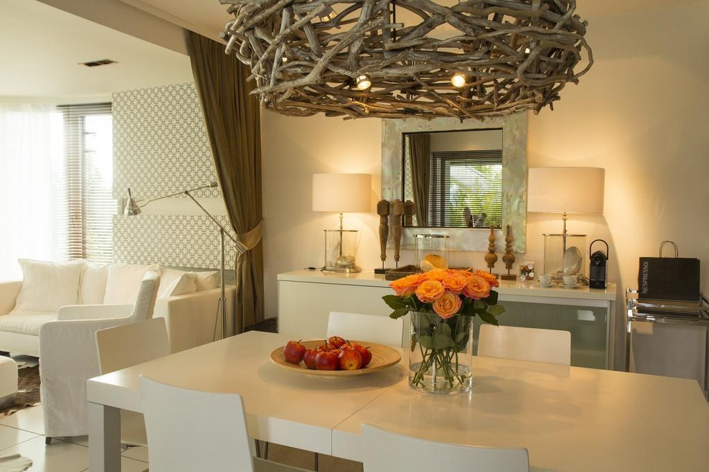 Pavi Apts Ljubljana - Private Rooftop Swimming Pool Room photo